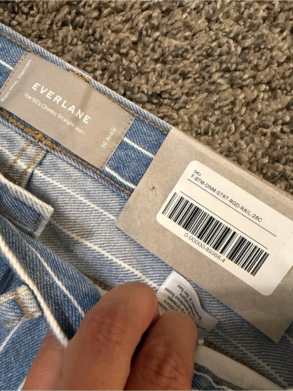 NWT Everlane The 90s Cheeky Straight Ankle Jean Pinstripe Blue - Picture 4 of 6